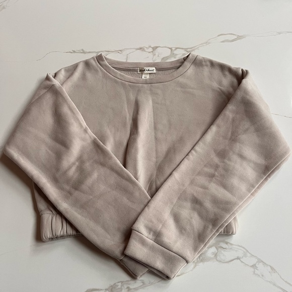 Cream Cropped Crewneck w Scrunch Waistband - Picture 2 of 4